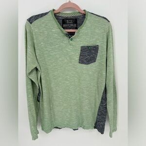 Broken Threads Long Sleeve Vintage T-Shirt Men's Size Medium